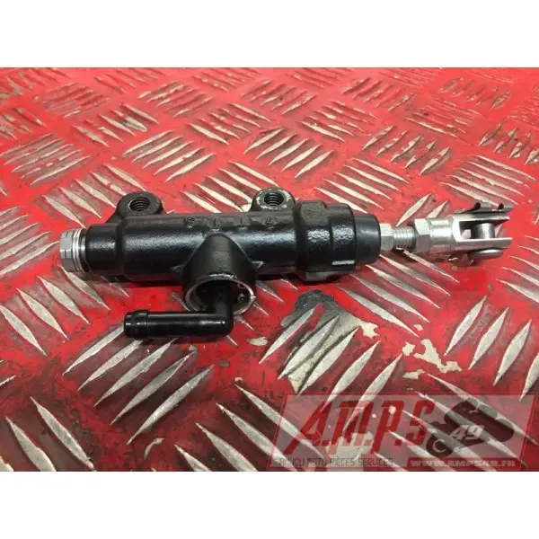 Maitre cylindre de frein arriereSTREET66018EY-570-EXH2-E4365276used