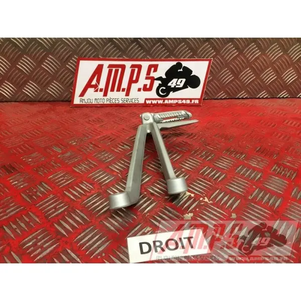 Platine repose pied passager droiteSTREET66018EY-570-EXH2-E4365280used