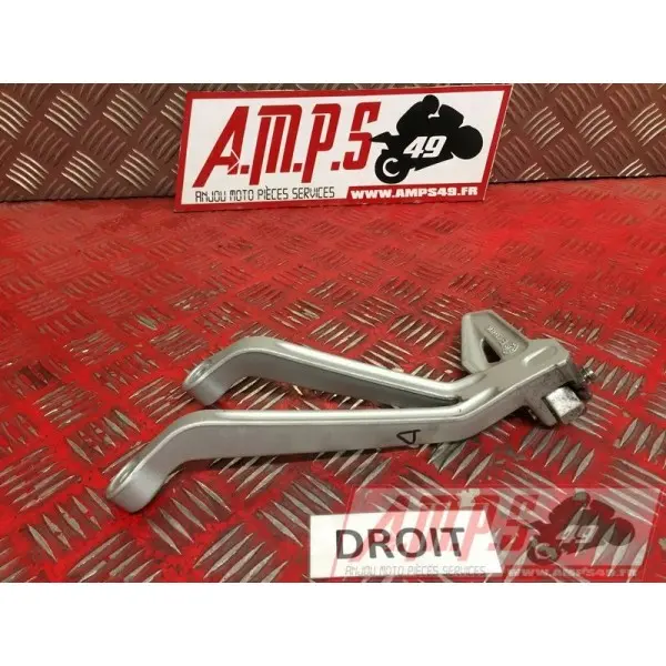 Platine repose pied passager droiteSTREET66018EY-570-EXH2-E4365280used