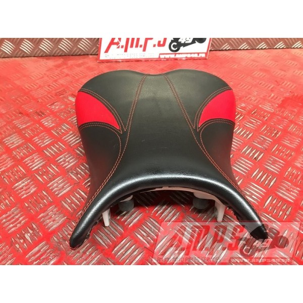 Kit de selle personnaliserGSXR75006ET-527-MAB0-D4366446used