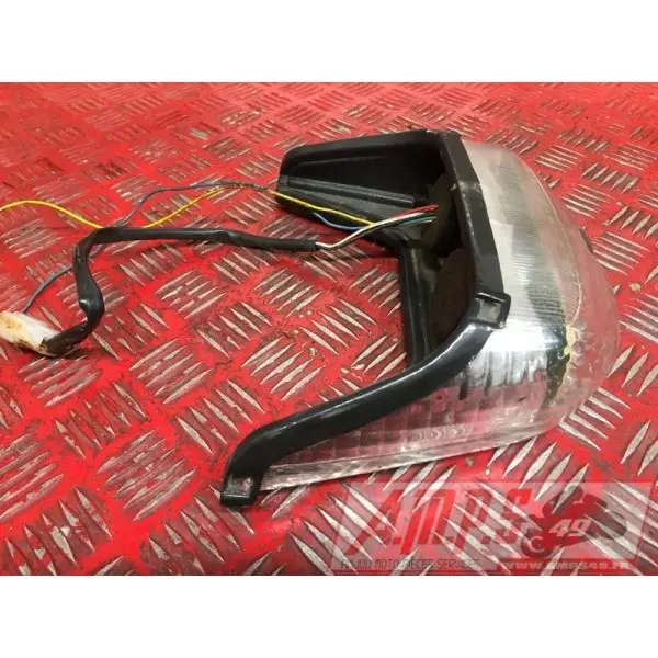 Feux arrière Yamaha R6 1999 à 2002 5EBR600AN-466-HVB0-D2366850used