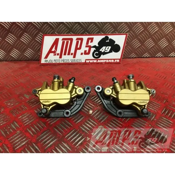 Etrier de frein avant 