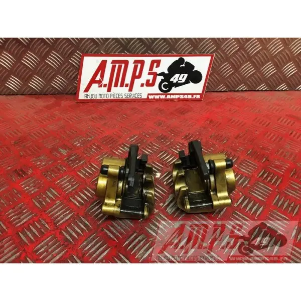 Etrier de frein avant 