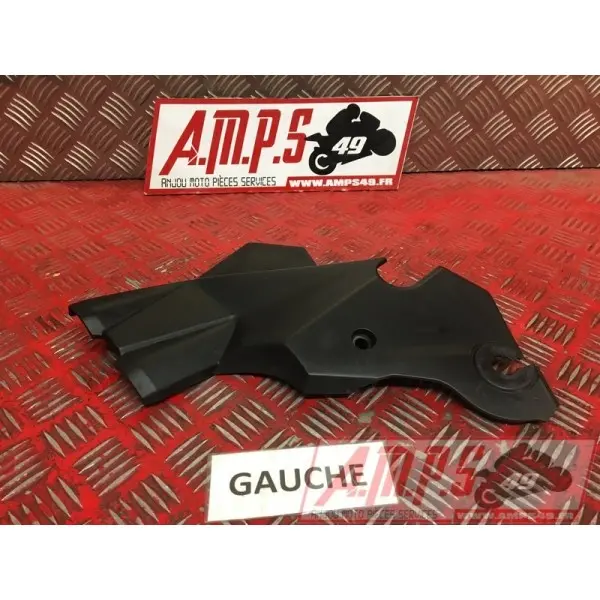 Cache plastique gaucheER6N16EF-209-ANB3-209-AN368201used