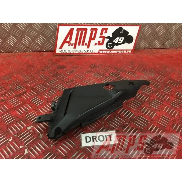 Cache plastique sous selle droitZ65017EN-974-VGH0-D1369307used