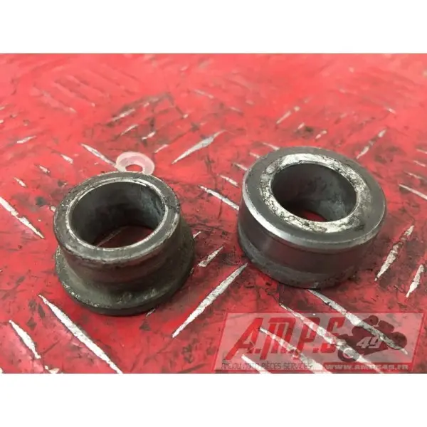 Entretoise de roue arriere Kawaski Z650 2017 à 2019Z65017EN-974-VGH0-D1369387used