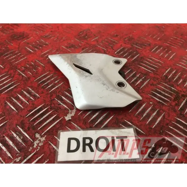 Pare talon droit Kawaski Z650 2017 à 2019Z65017EN-974-VGH0-D1369424used