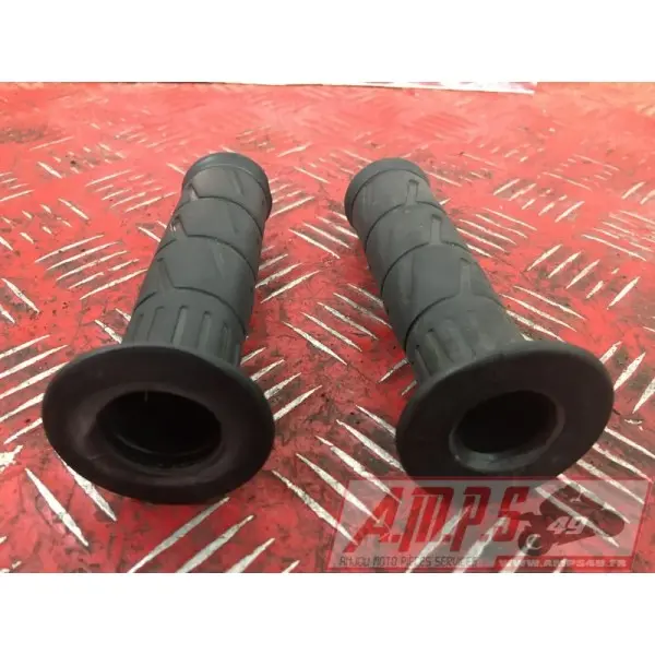 Revetement de poignée Kawaski Z650 2017 à 2019Z65017EN-974-VGH0-D1369422used