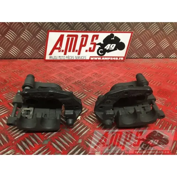 Paire d'étrier de frein avantZ65017EN-286-VGH0-D2369965used