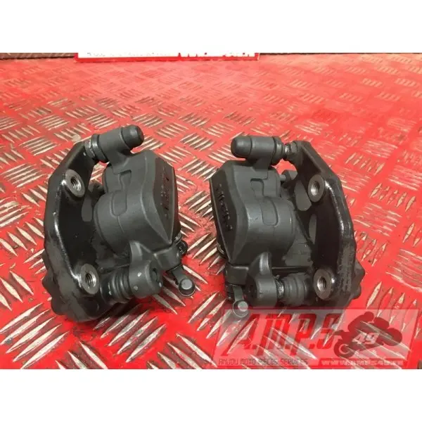 Paire d'étrier de frein avantZ65017EN-286-VGH0-D2369965used