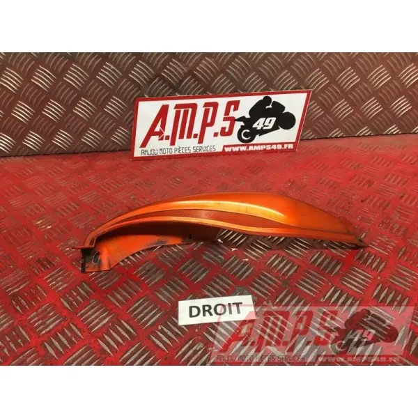 Coque arrière droiteVERSYS65007AN-379-CWH0-D4371862used