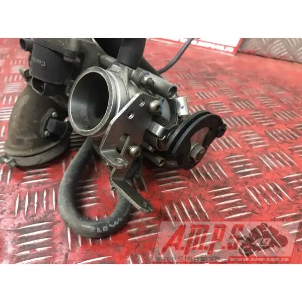 Rampe d'injection79610AR-865-VLH0-B3372117used