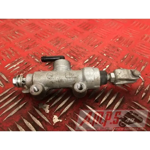 Maitre cylindre de frein arriereER6N15DY-045-EHH0-C0383213used