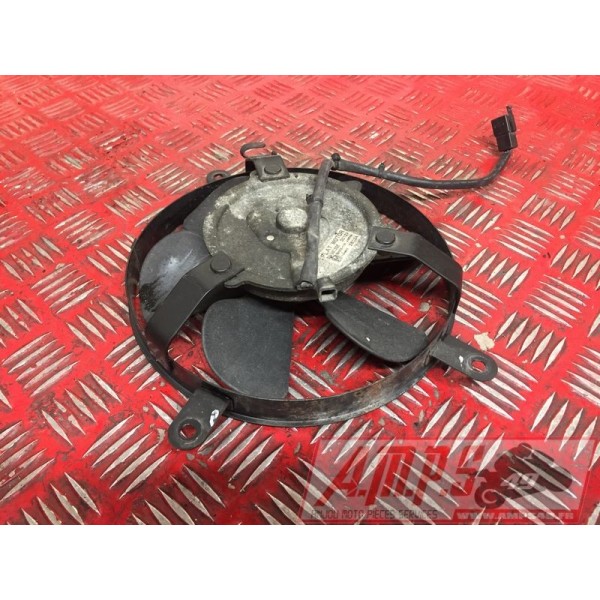 Ventilateur Yamaha 1000 FZS 2001 à 2005FZS1000034563GT90H0-C2397379used