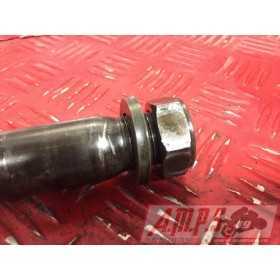 Axe de roue arriere Yamaha 1000 FZS 2001 à 2005FZS1000034563GT90H0-C2397516used