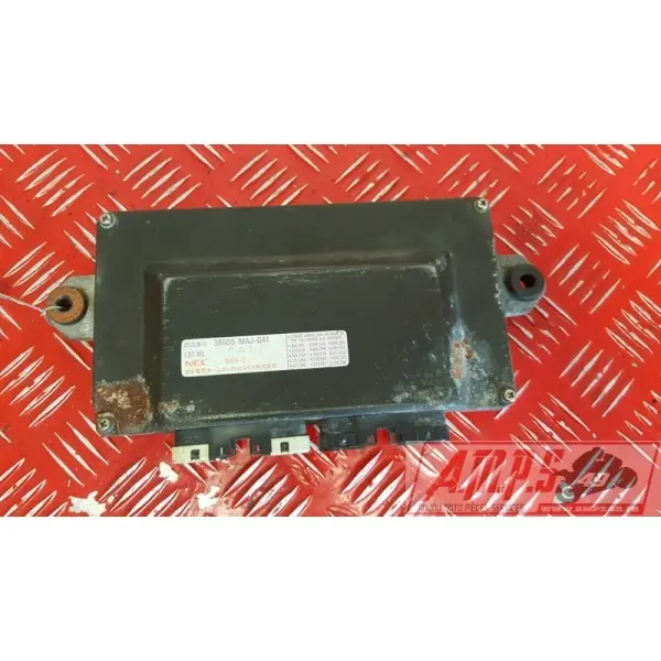 HONDA ST 1100 PAN EUROPEAN BOITIER DE GESTION ABS TYPE SC26 - 1996/2002- pièce moto occasion