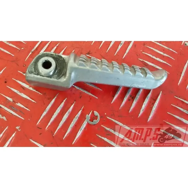 Repose pied 600 GSXR 06 07