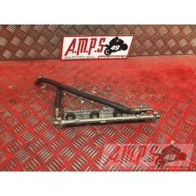 Rampe d'injection secondaire Honda CBR 600 RR 2003 à 2004 PC37CBR60004AM-845-NZB5-A3544468used