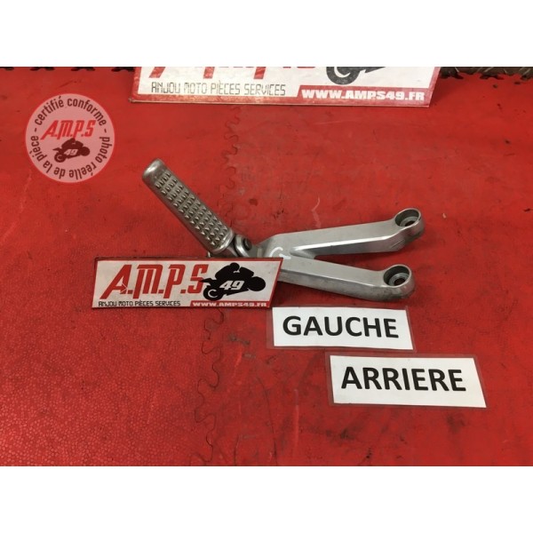 Platine repose pied passager gaucheCBR95402AH-650-BXTH3-A31348163used