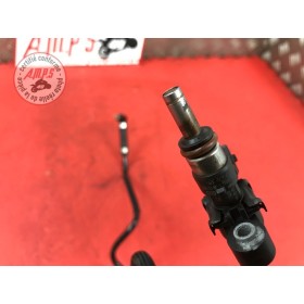Injecteur et durite d'essence BMW R 1200 GS 2004 à 2007