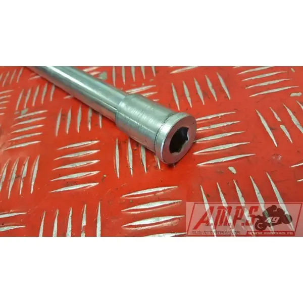 Axe de roue avant ER6 12 13 14 15