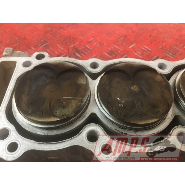 Cylindre avec pistons Suzuki 750 GSXR SRAD 1996 1997GSXR75096AT-508-BAH1-E4546084used