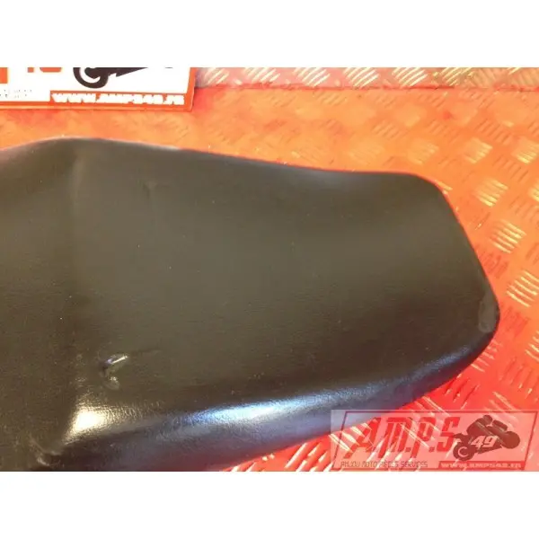 Selle 500 GPZ- pièce moto occasion