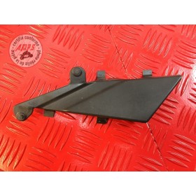 Cache plastique sur boucle ar droit Aprilia Tuono 1000 R 2006 à 2010