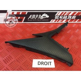Cache plastique sous selle droitGSXR100010BC-260-LZTH2-D41367439used