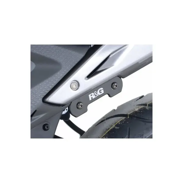 Caches orifices repose-pieds arrière R&G RACING noir Honda CB500F / CBR300/500R