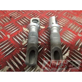Paire de repose pied adaptable Yamaha YZF R1 2002 à 2003R102CC-022-BSB4-D5568814used
