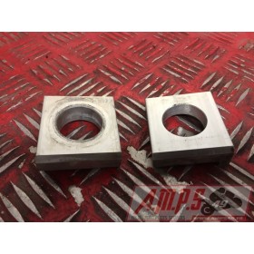 Entretoise d'axe de roue arriere Yamaha R1 2007 à 2008 4C8R107AR-213-WHB4-B4570092used