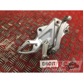 Platine repose pied droite Bmw F800 R 2015 à 2019F800R17EP-217-DKH5-E4571308used
