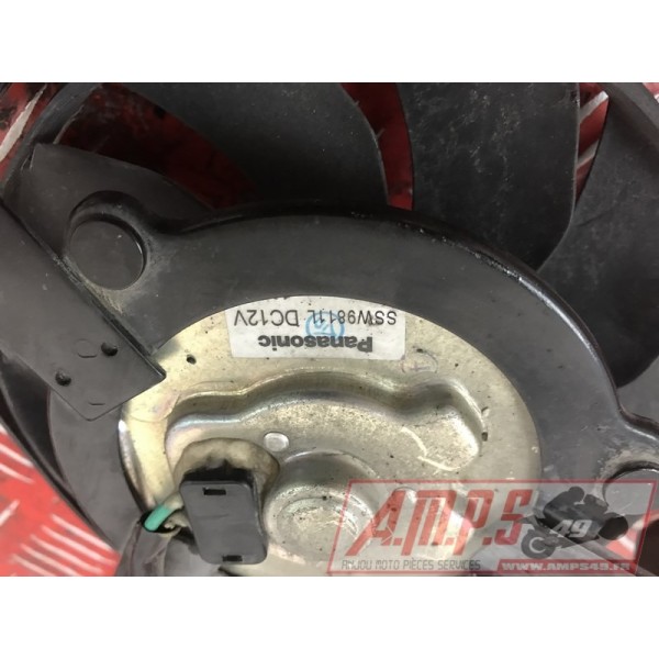 Ventilateur Triumph Street Triple 675 2013 à 2016STREET67513DA-489-TPH2-D2708702used