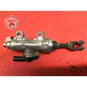 Maitre cylindre de frein arriereGSF120006AZ-081-ZZB6-E21381853used