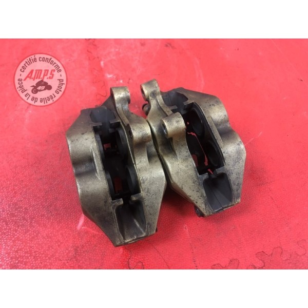 Paire d'étrier de frein avant900SS01AQ-428-AEH6-A51382383used