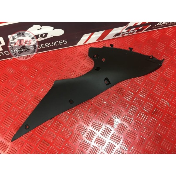 Cache interieur de tete de fourche gaucheZX6R14DE-840-BLB3-A31388207used