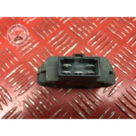 Regulateur de tension 