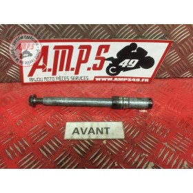 Axe de roue avant