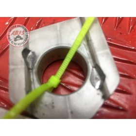 Entretoise d'axe de roue arriere