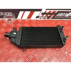 Radiateur d'eau droit 