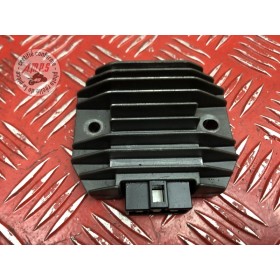 Regulateur de tension