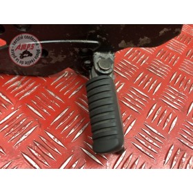 Platine repose pied droite 