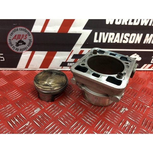 Cylindre piston avant 