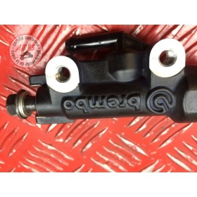 Maitre cylindre de frein arriere 