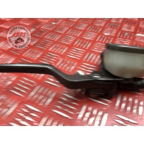 Maitre cylindre de frein avant 