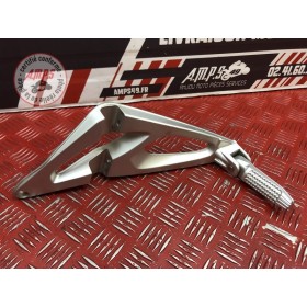 Platine repose pied passager gauche 