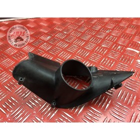 Cache sur flanc de carénage droit 