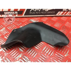 Cache plastique avant gauche 