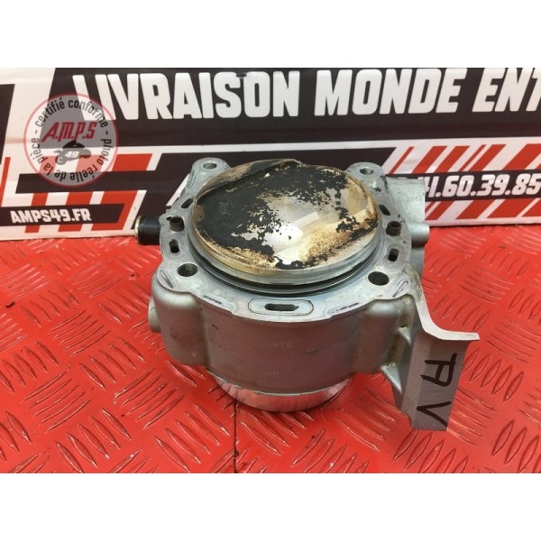 Cylindre piston avant 